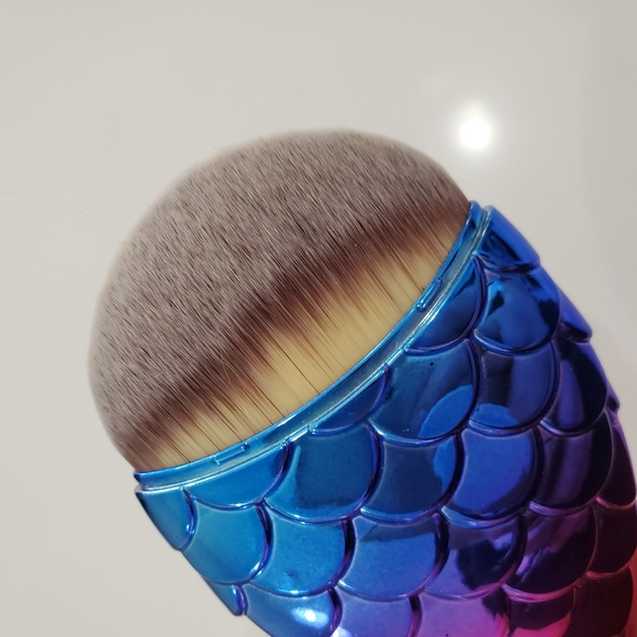 Mermaid Contour Brush - Picture 2 of 3